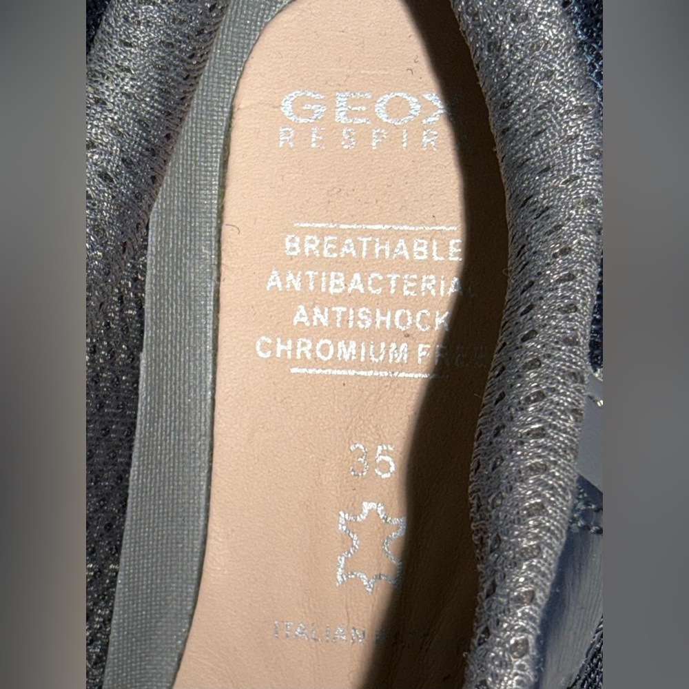NWT GEOX RESPIRA JINIOR WADER SNEAKERS IN NAVY BLUE - Picture 8 of 8